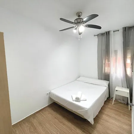Triana Roomable Seville Exterior photo
